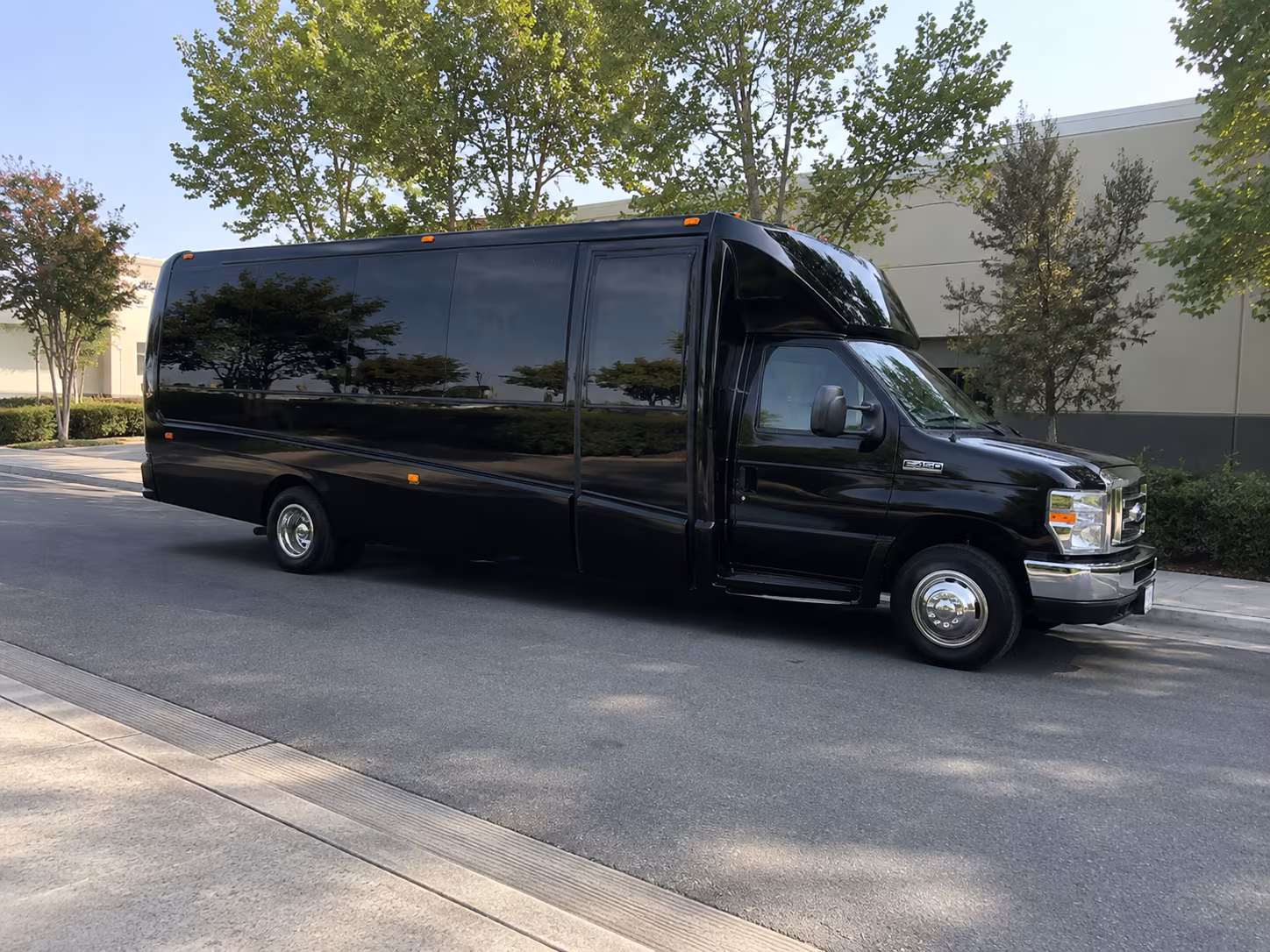 party buses for temecula wine country tours from perris