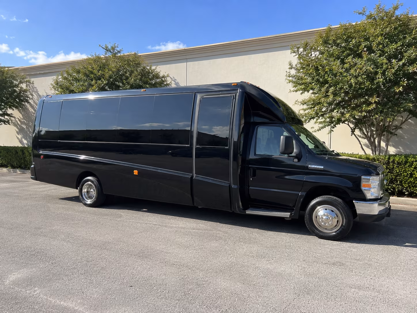 party buses in perris for the ultimate prom night ride