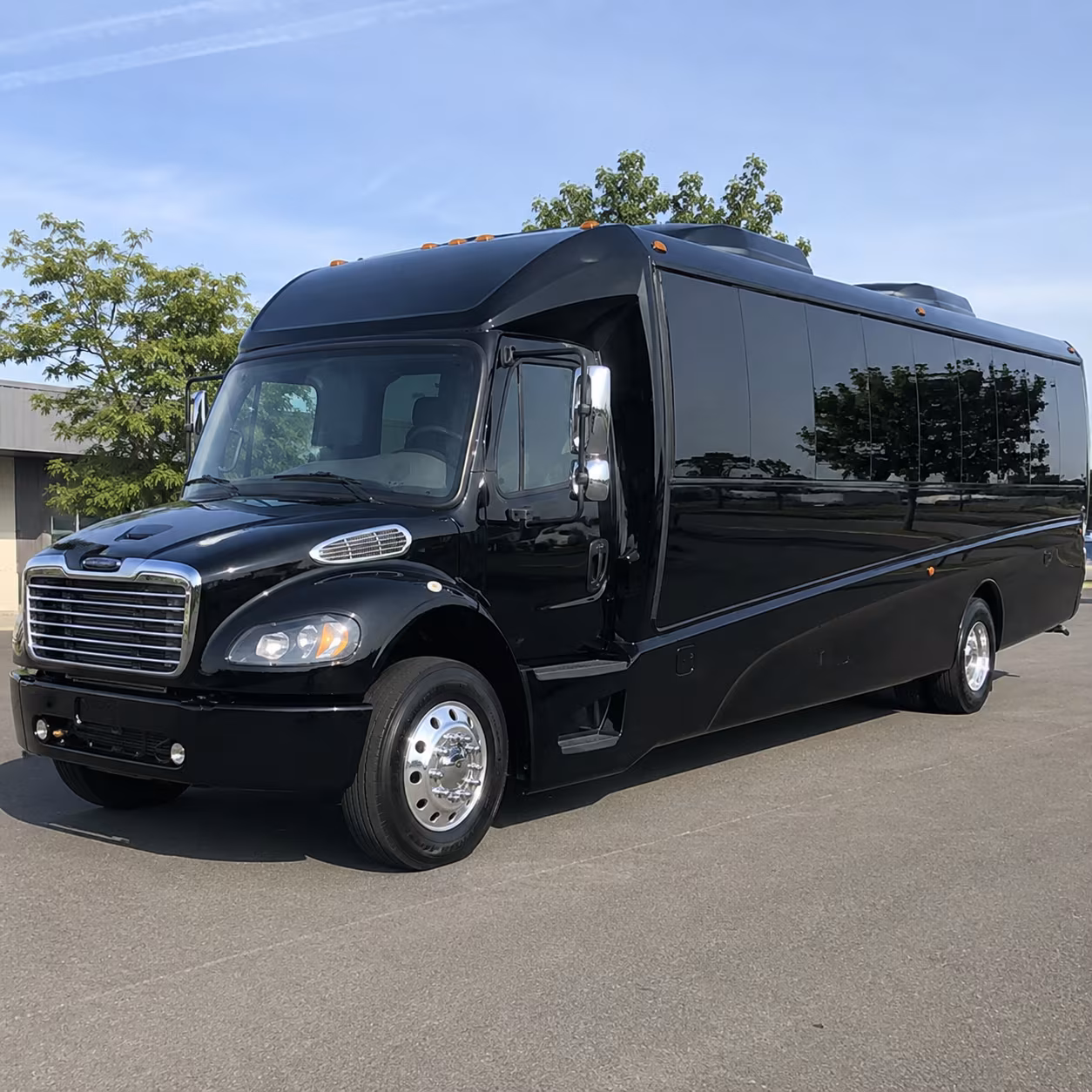 perris 28 passenger minibus