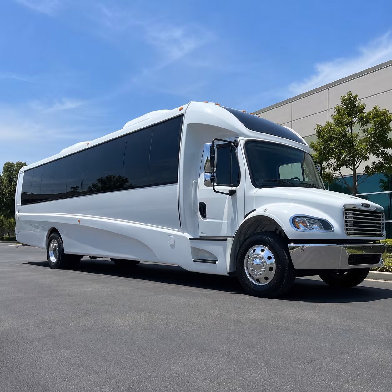 perris 35 passenger minibus