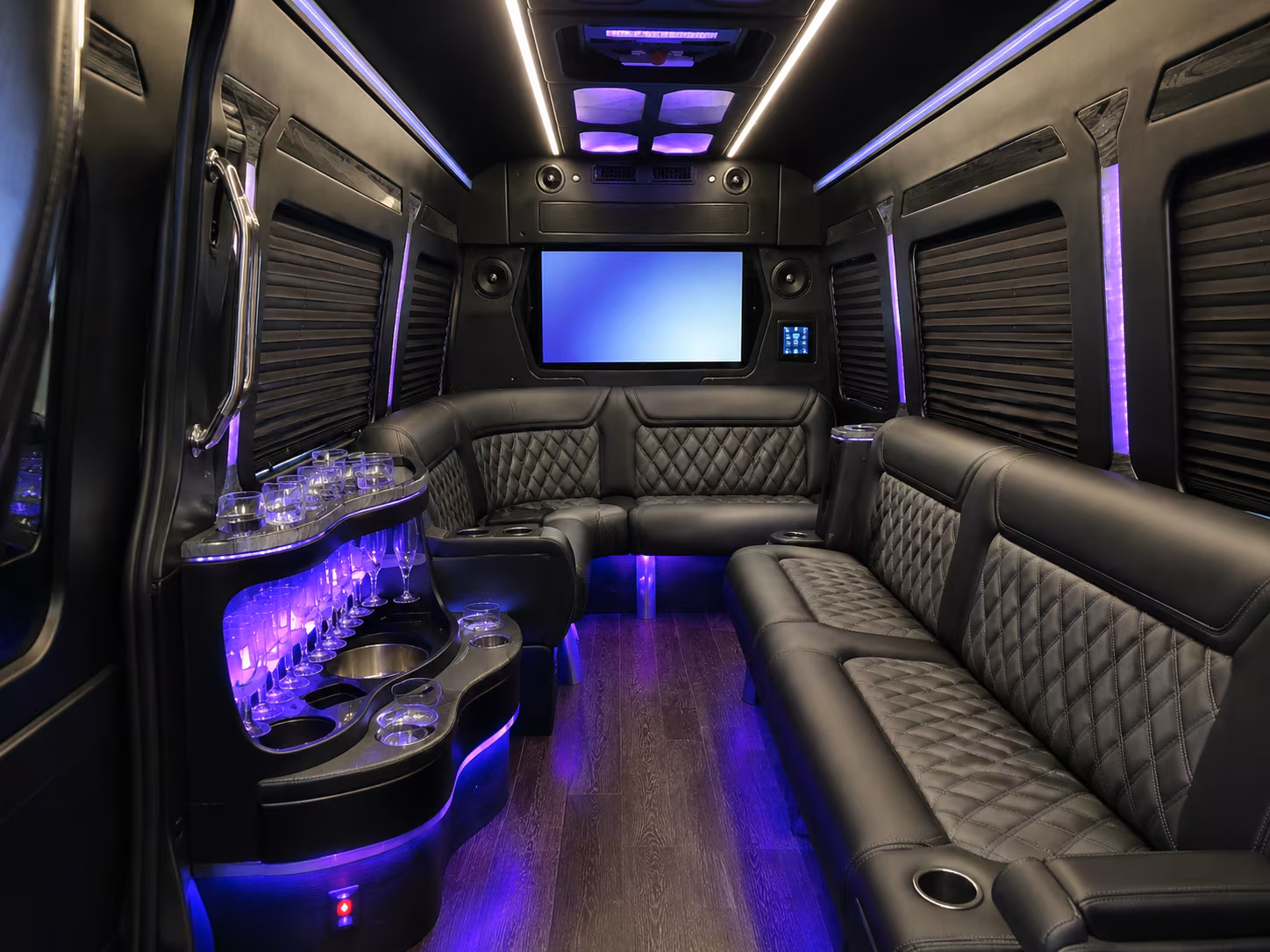 prom night bus rentals from perris to riverside and temecula venues